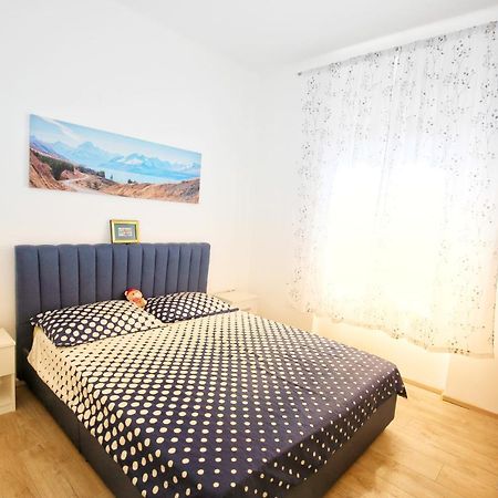 Family Apartment Rijeka Ngoại thất bức ảnh